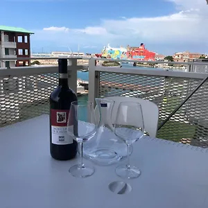 https://kasia-porta-sul-mare-di-livorno.it-tuscanyhotel.com