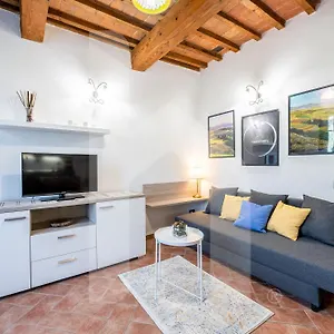 https://ospedale-centro-tuscany-house-parcheggio-privato.it-tuscanyhotel.com